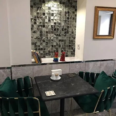 Di Pera Apartment *